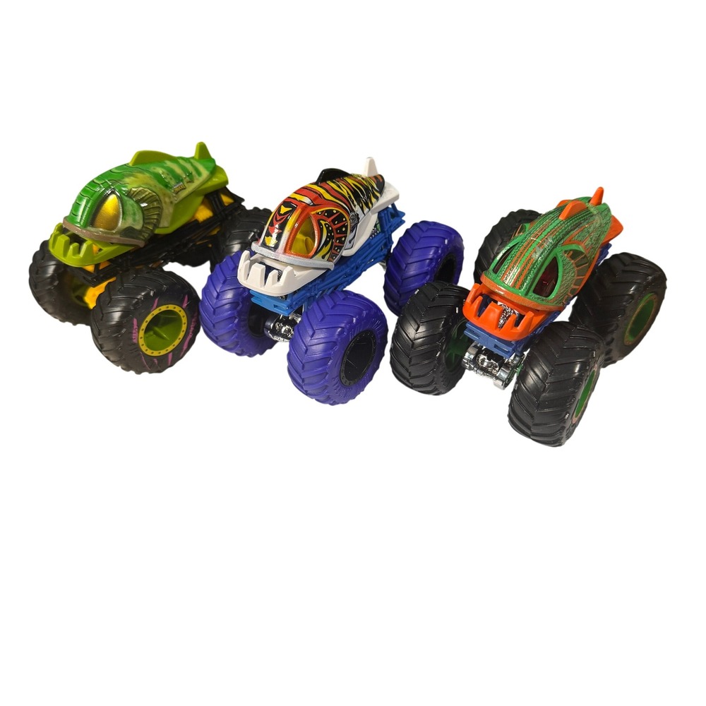 Hot Wheels Monster Trucks Piran-Ahhhh 3 Pack Green Orange 1:64‎
